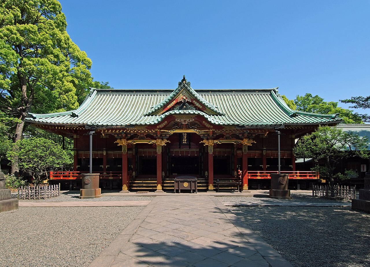 根津神社の楼門の実写写真